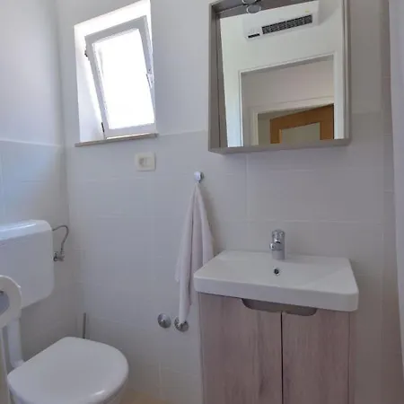 Holiday home House Slamnjaki