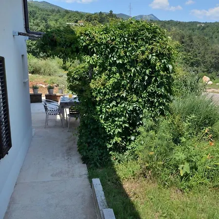 House Slamnjaki Holiday home *